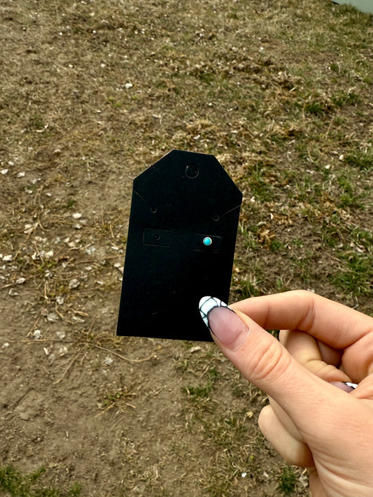 Helix sleeping beauty earring 