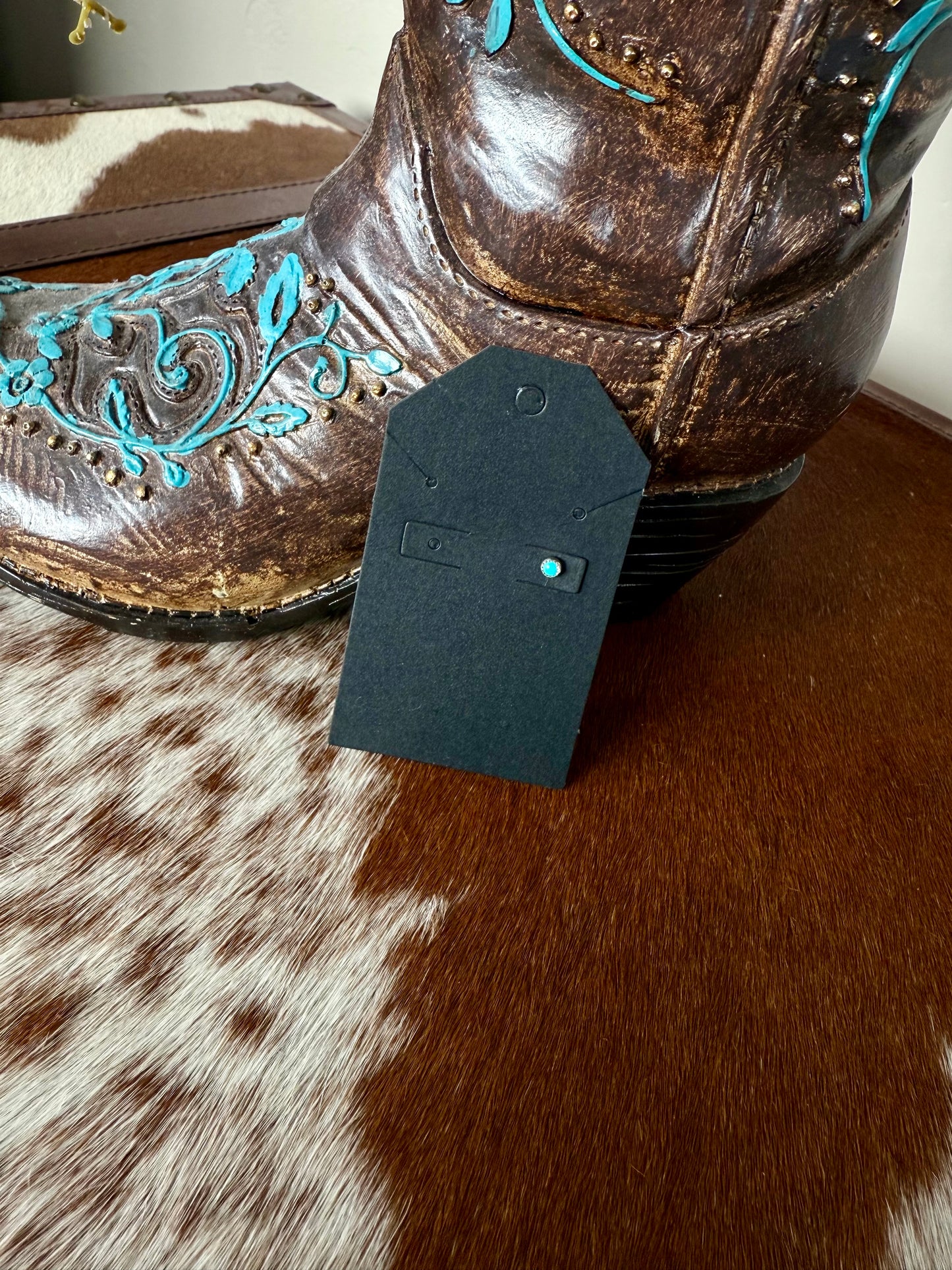 Helix sleeping beauty earring ￼