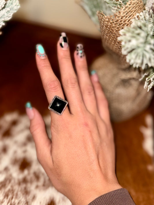 Black onyx ring
