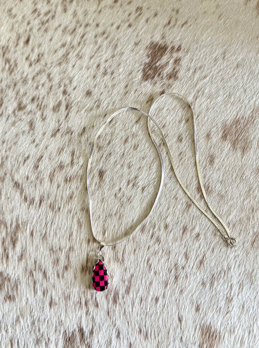 Hot pink checkered necklace