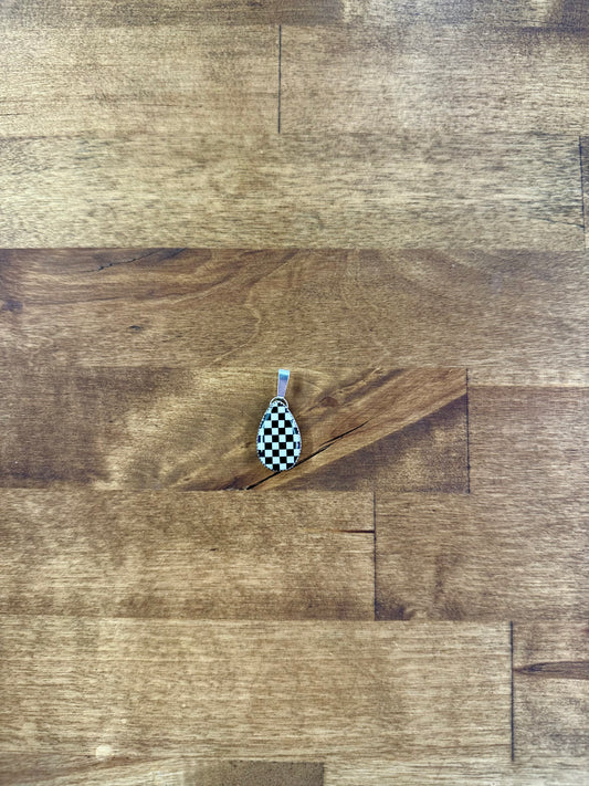 Black checkered pendent